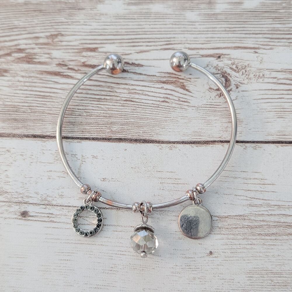 Silver Tone Charm Bracelet - Tarnished/Discolored